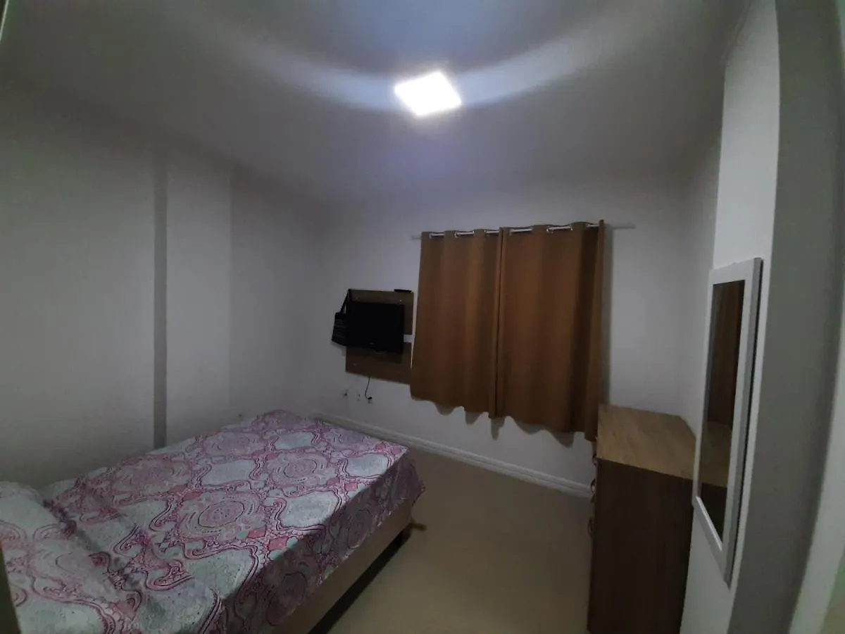 Apartamento 3 Dorm A 100 Metros Da Praia De Pereque Em Porto Belo Apartment
