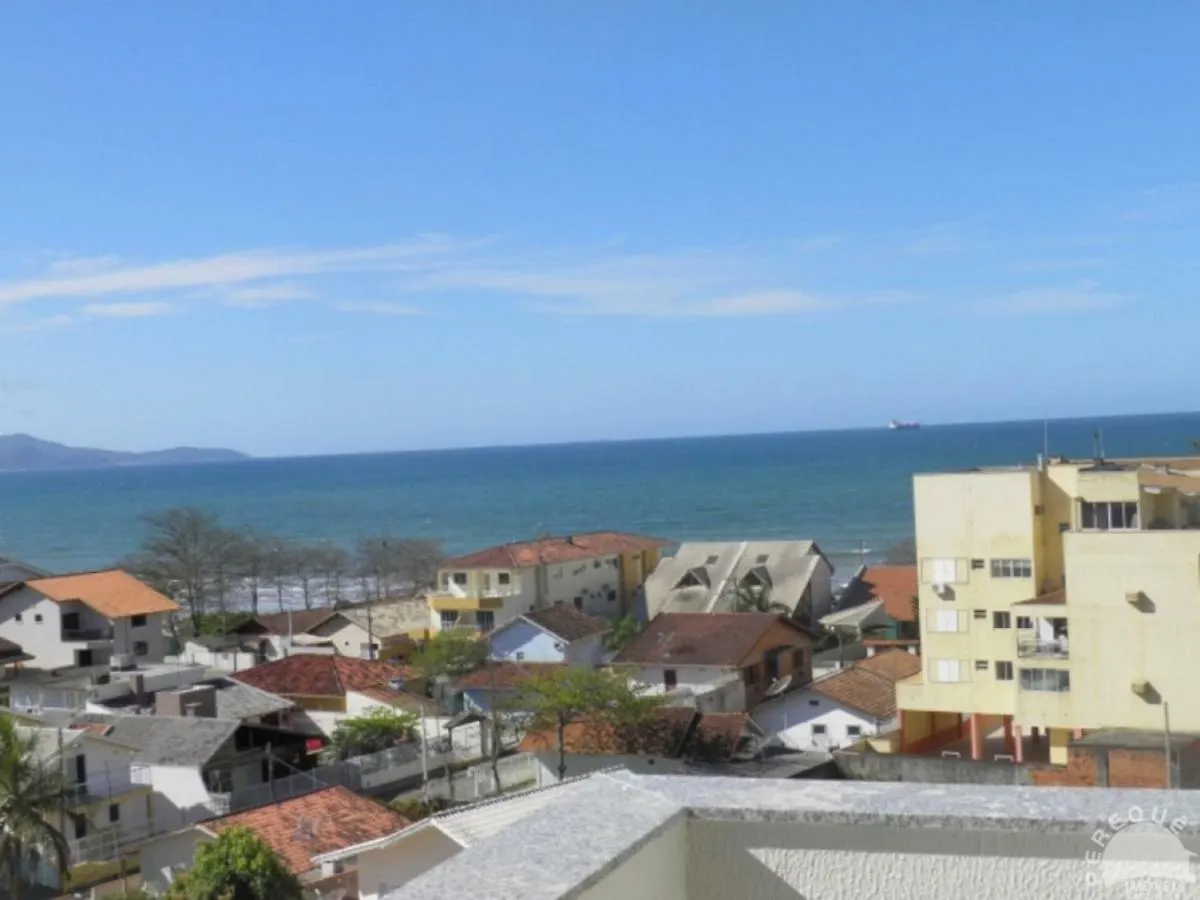 Apartamento 3 Dorm A 100 Metros Da Praia De Pereque Em Porto Belo Apartment