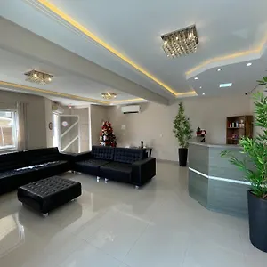 Pereque Hotel