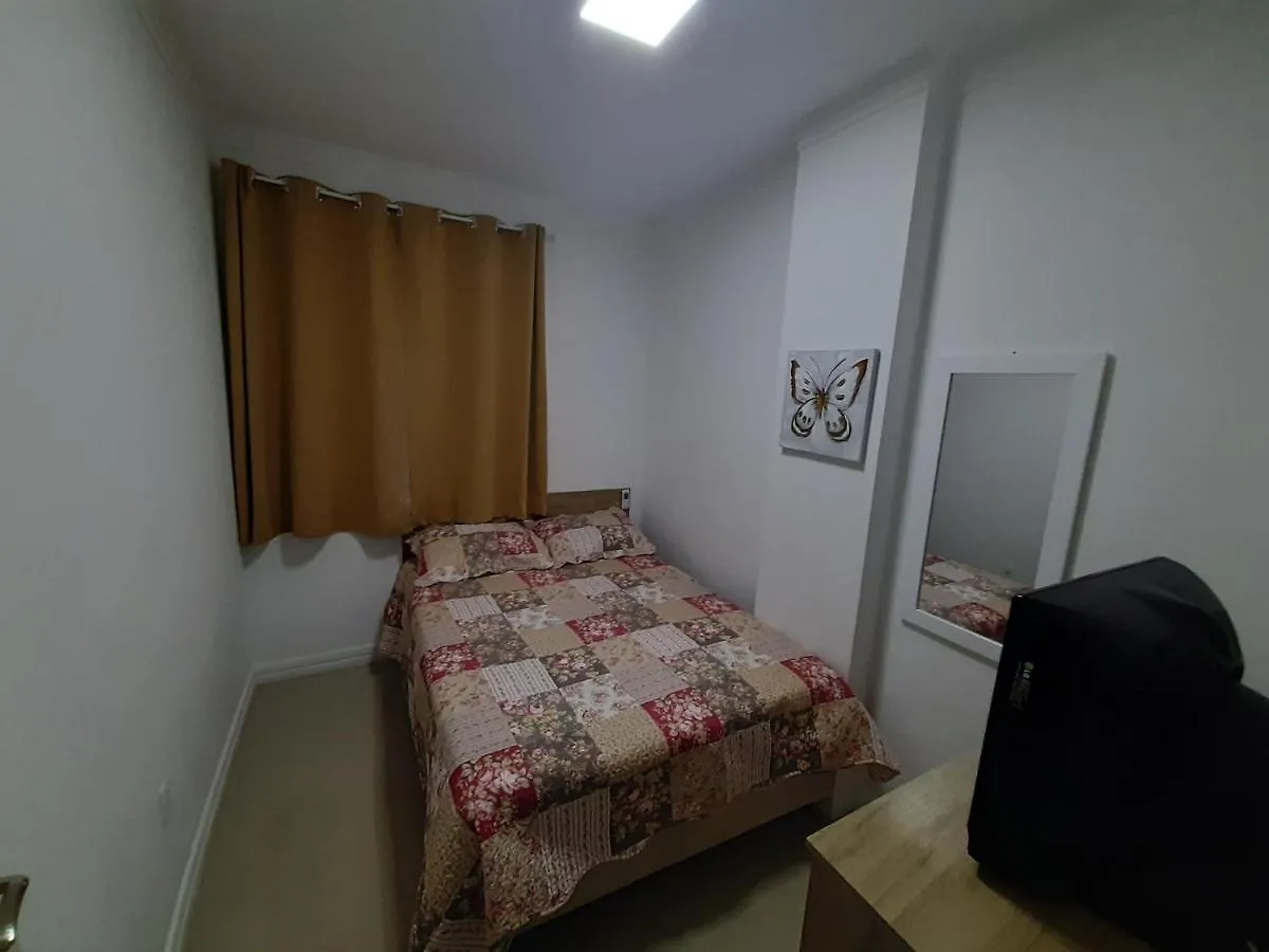 Apartamento 3 Dorm A 100 Metros Da Praia De Pereque Em Porto Belo Apartment